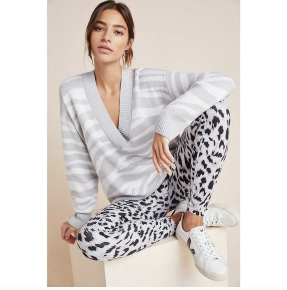 Varley Calvert Merino Wool Blend Zebra Animal Print V-Neck Oversized Sweater(S)